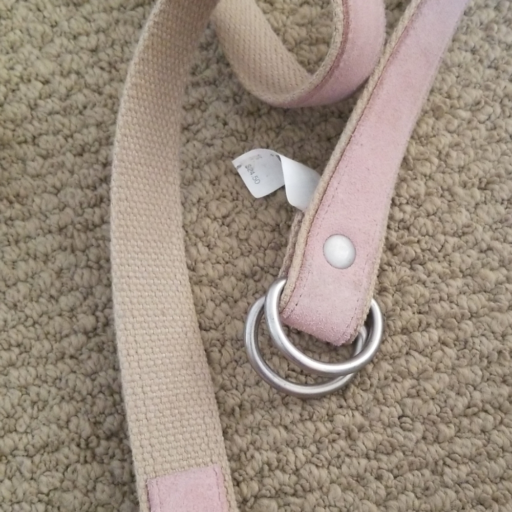 Assorted Belts - image 4